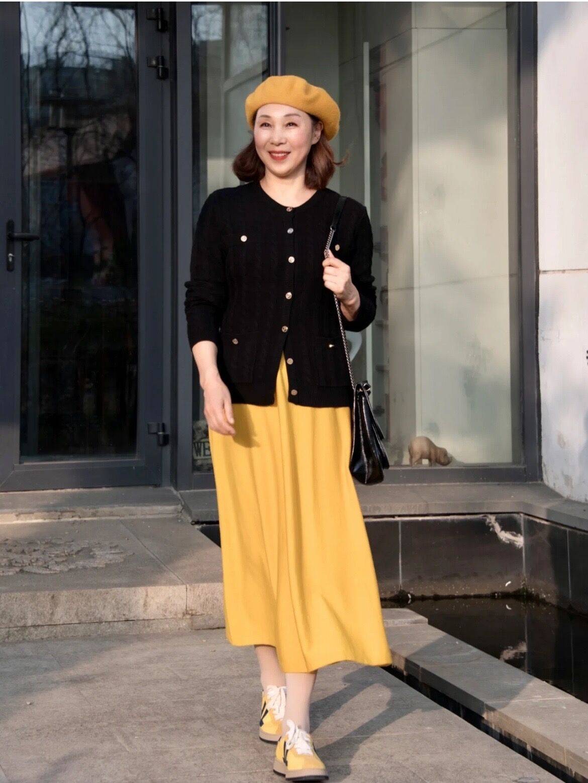 建议 给60岁女人的建议：可以不瘦但要会打扮，瞧这位胖奶奶，惊艳岁月