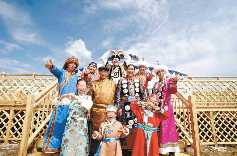 青海多民族聚居,多宗教并存,多元文化交织,是全国少数民族占比最高的