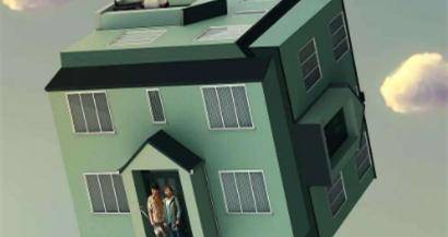 婴儿|生态箱电影解析,凭空出现的婴儿到底是什么身份?