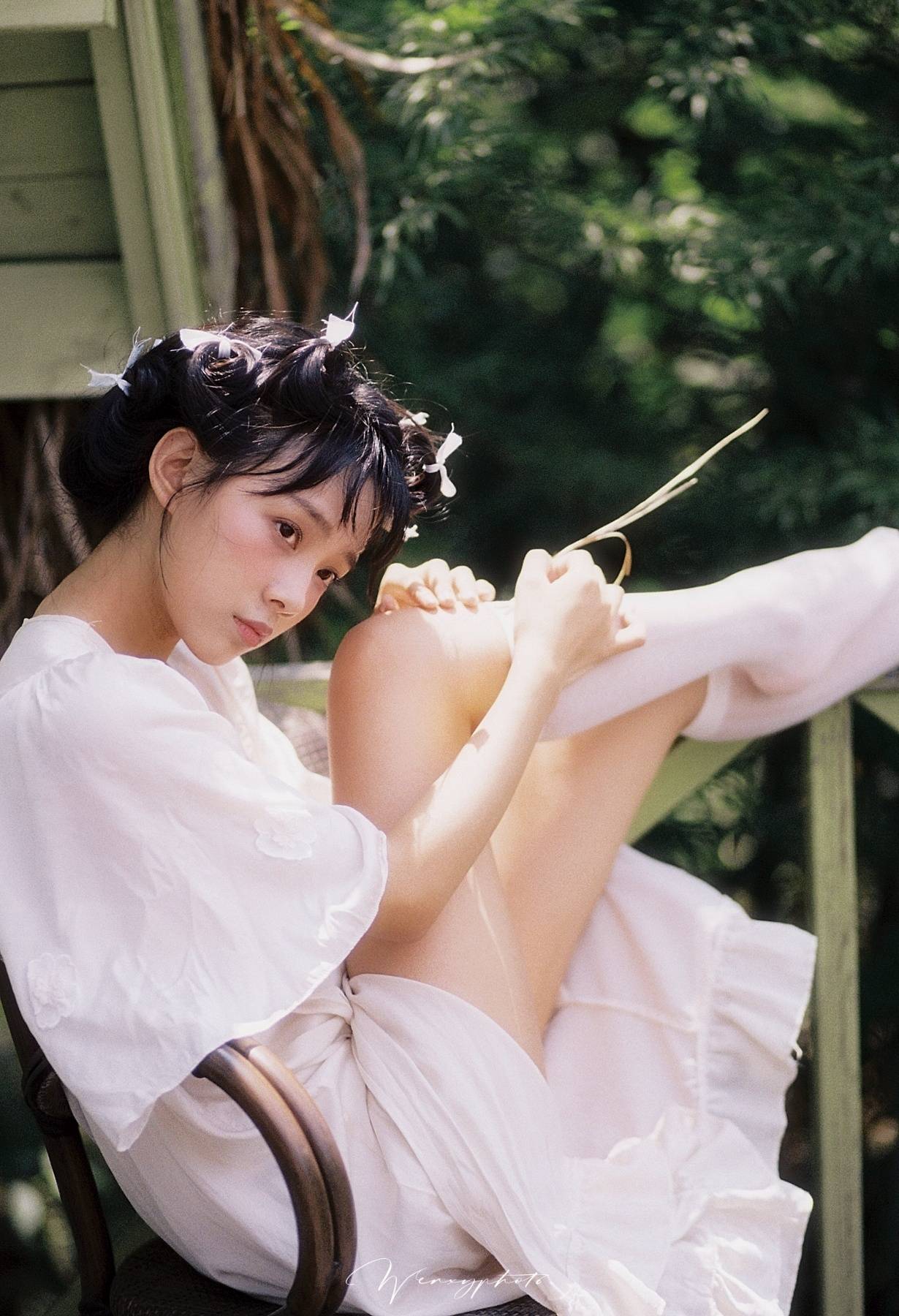 鲁照华造型百变气质迷人灵动可爱不失美丽