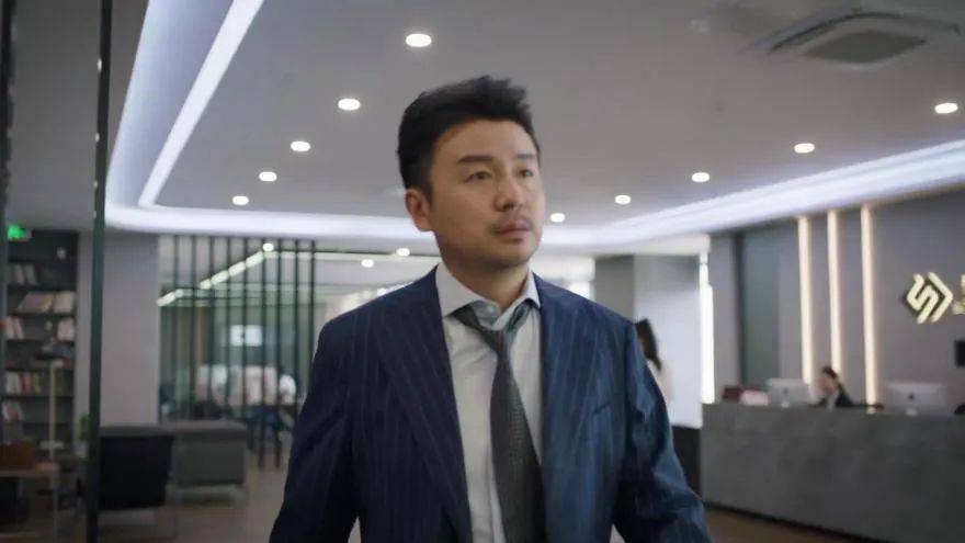 老简|国产剧似乎在中年人中找到了流量密码