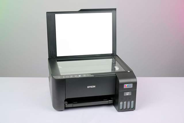 一部手机搞定全场体验爱普生l3253a4彩色一体机