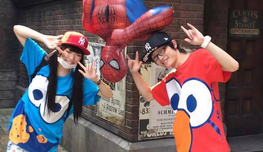 因为丑得独特的“女版杨迪”！不仅是24岁单亲母亲，还是个美妆博主