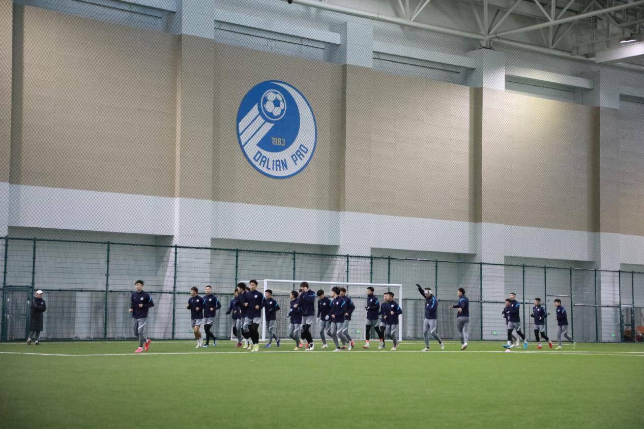 退意坚定万达揽大连队20年债务再担3年开支捐16亿脱身足球