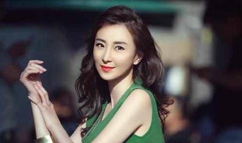 蒋勤勤|她与蒋勤勤是同学，演技派被陈宝国看好戏红人不红，因一角色被骂