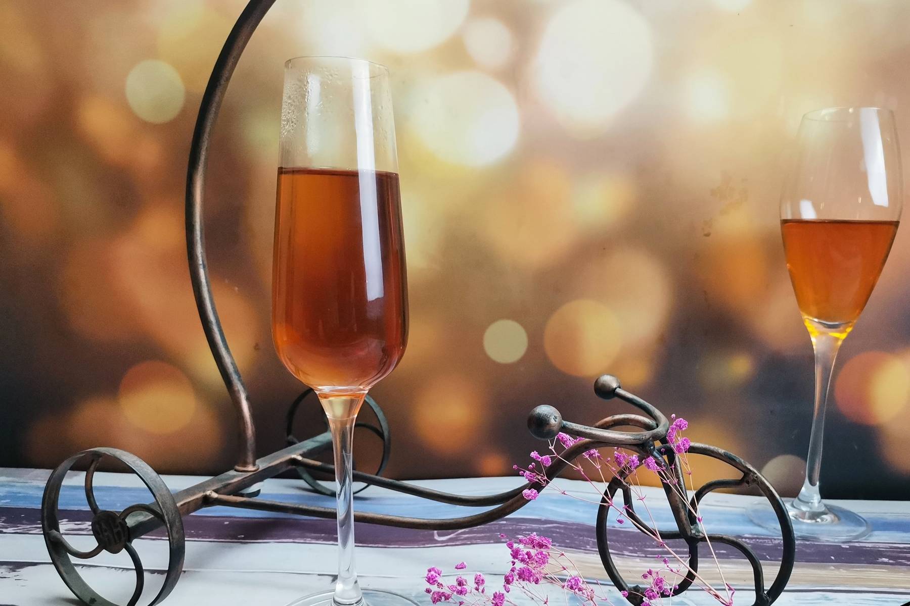 进行|爱喝葡萄酒，不懂分类可不行，葡萄酒3大基本分类，爱喝酒也懂酒