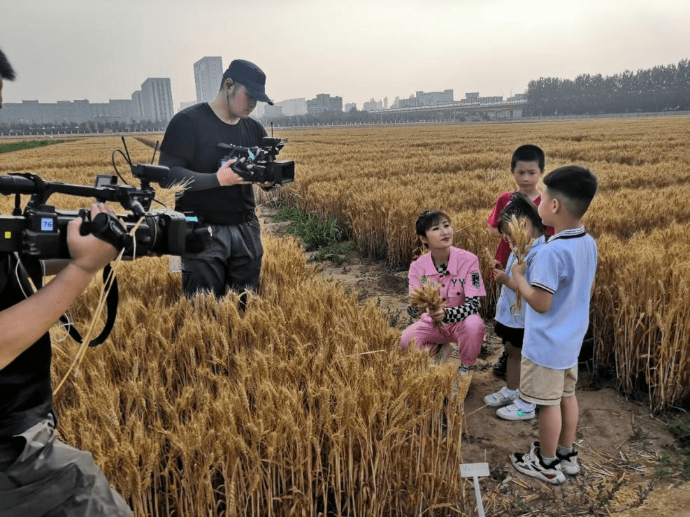 教育|青少年科普教育电视栏目《科普总动员》开播一年获广泛好评