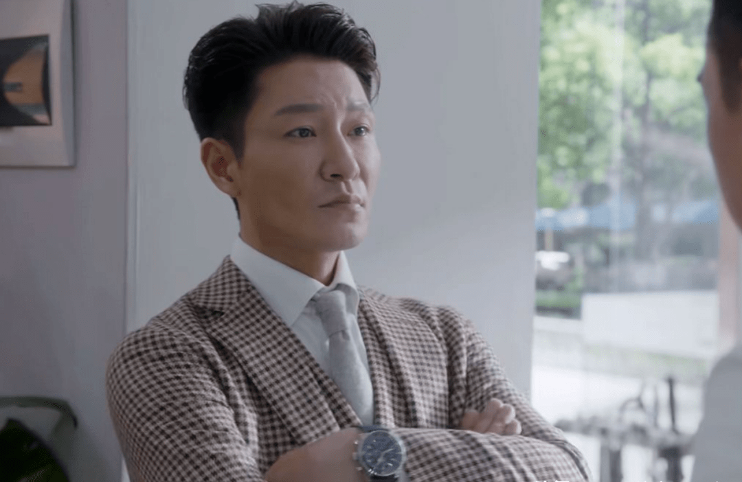 陈晓东脸部肿胀、五官扭曲，这些痴迷医美的男明星，不怕后遗症吗？？