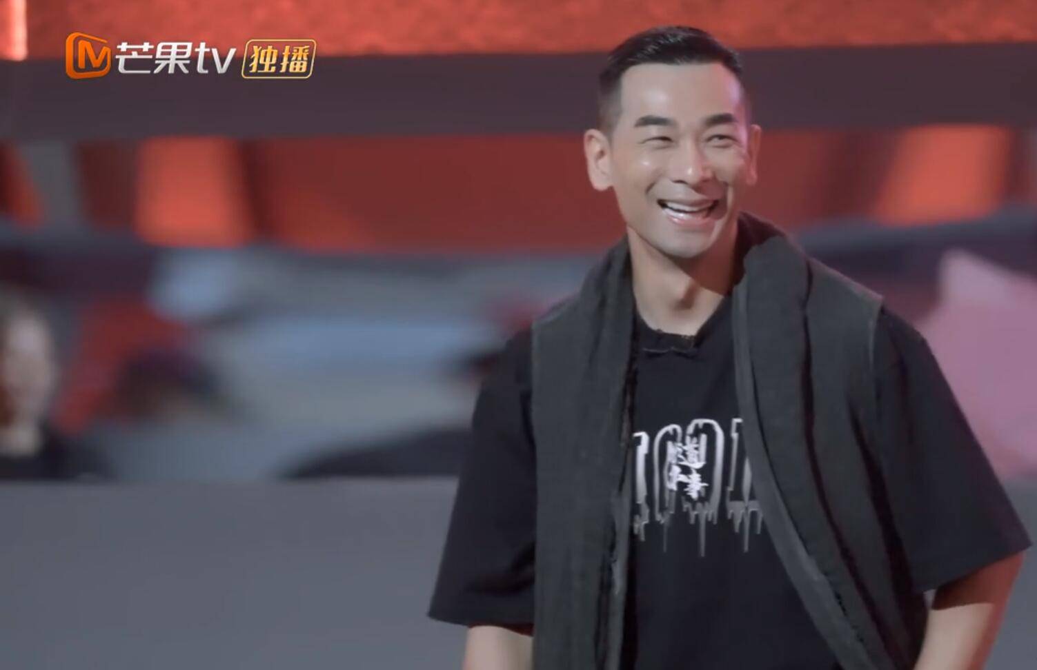 因为|“张晋的尴尬”让观众明白了《披荆斩棘的哥哥》的最大败笔是什么!!