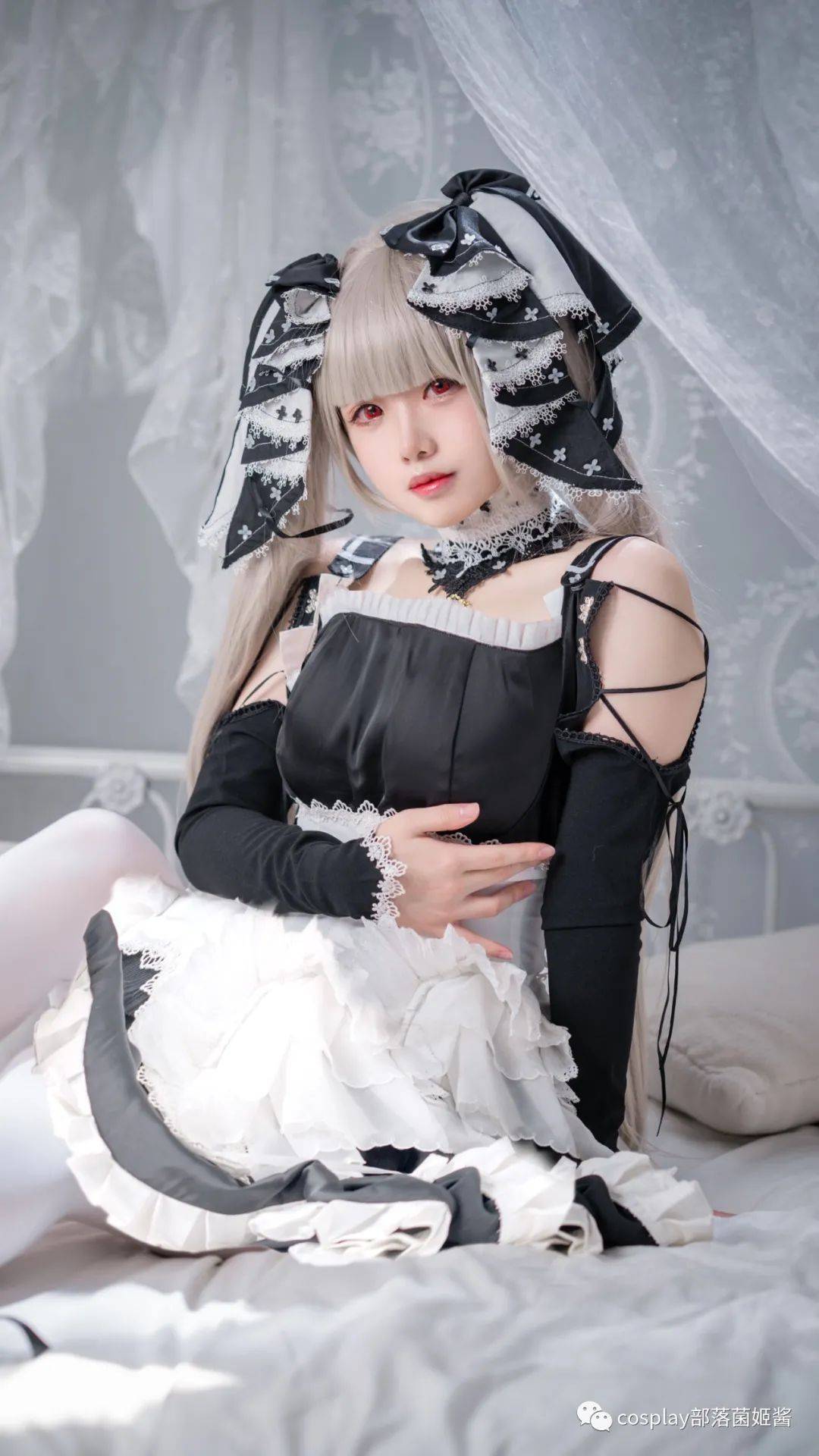 cos:碧蓝航线女仆可畏小姐姐@跳跳猫_wb_yue-_phx