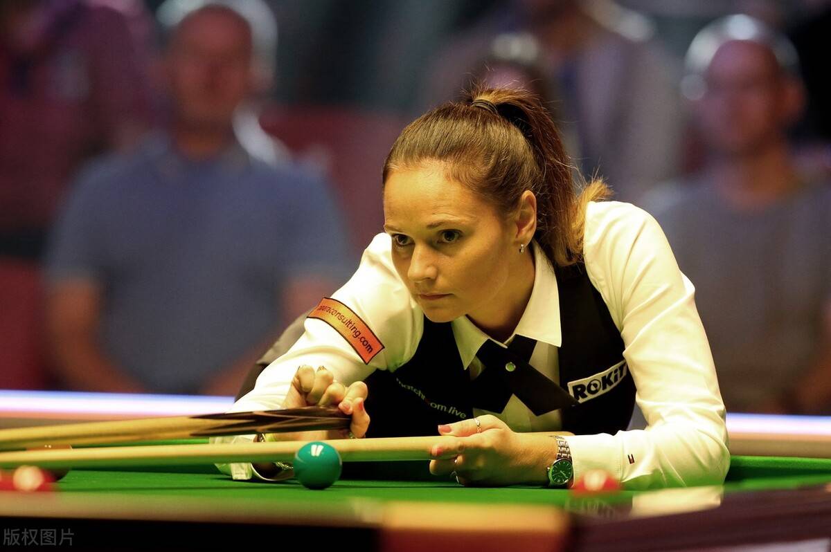 中国斯诺克军团阴转晴,周跃龙领衔晋级潮,女皇埃文斯不敌金左手?