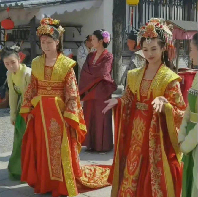 杜冰雁|炒冷饭毁经典!《上错花轿嫁对郎》被翻拍,服化道劝退路人