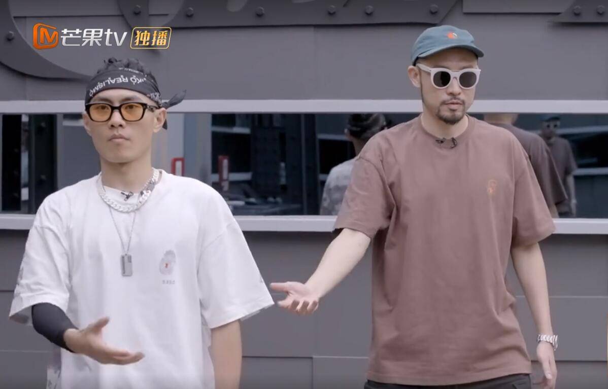 布里奇特|同样挑战唱跳，刘聪让人尴尬，热狗让人惊喜，但都未达到观众预期！！