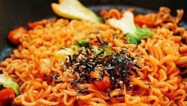 因为|7种辣上天的零食,吃个辣条都得签生死状,图1仅30克至今无人吃完