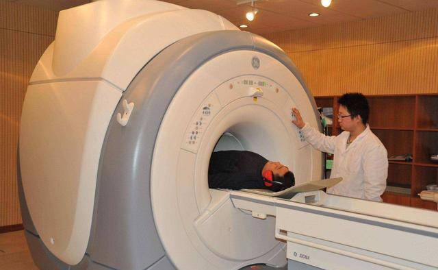 功能|增强CT和核磁共振都要用“造影剂”，对肾脏影响有多大？