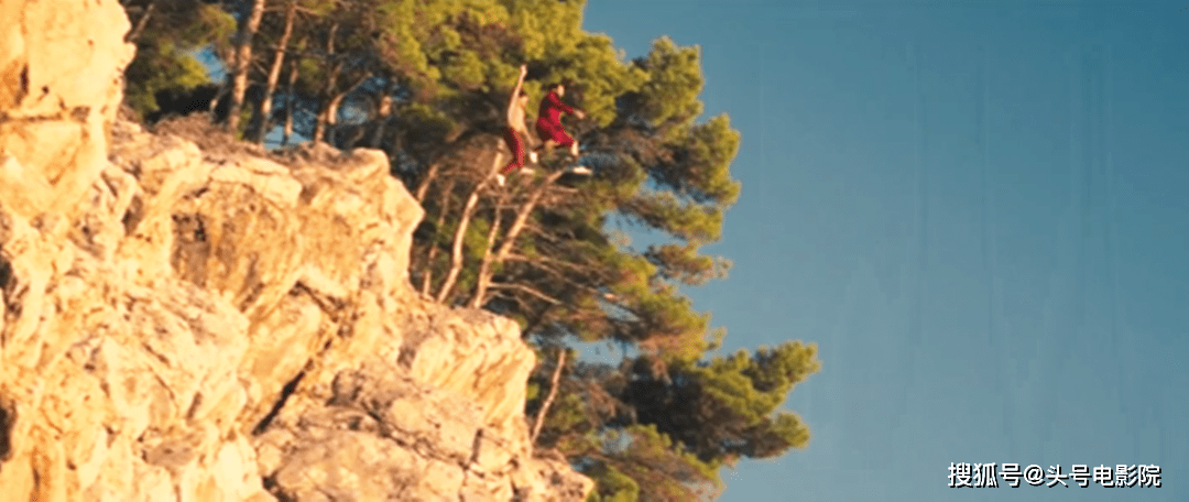 角色|58岁影帝尼古拉斯·凯奇翻身!新片自黑成功,评分超《新蝙蝠侠》
