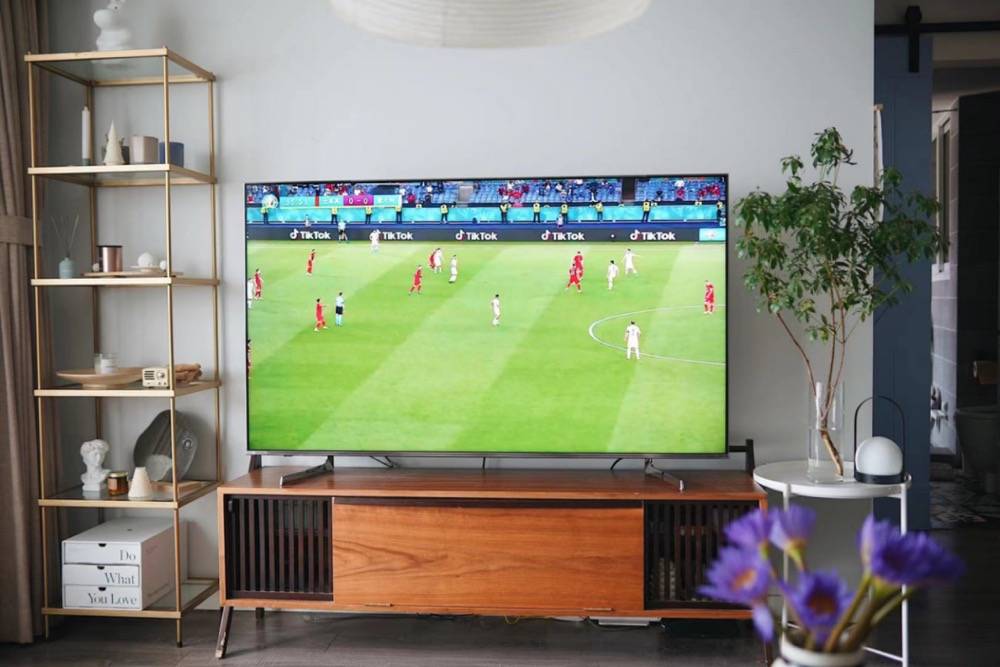 再发98吋新品,为什么说海信布局巨幕电视有先天优势?-家电圈官网