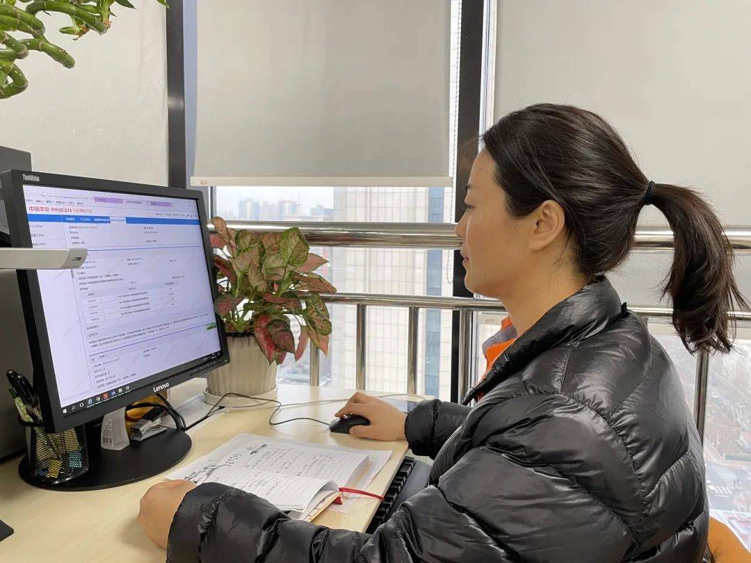 平安产险通辽闪耀女子力她的美不止一面