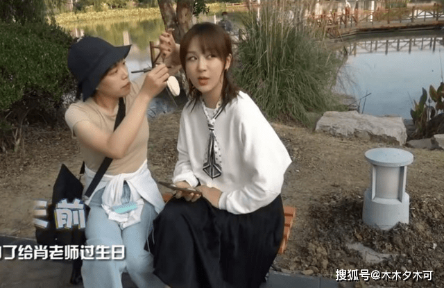 父亲|珍贵影像！肖战杨紫三年前在《余生》剧组庆生花絮释出