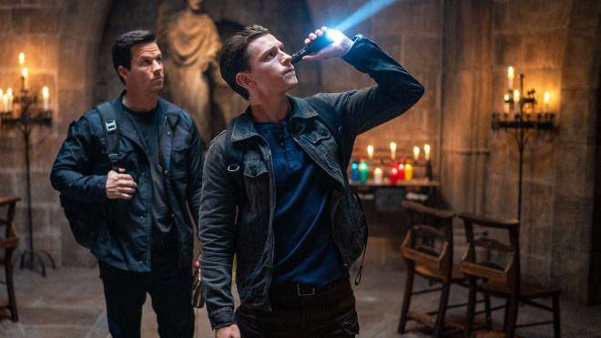 张力|汤普森夸奖《星际迷航》有张力，《神海》的后续力量值得参考