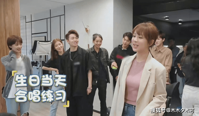 父亲|珍贵影像！肖战杨紫三年前在《余生》剧组庆生花絮释出