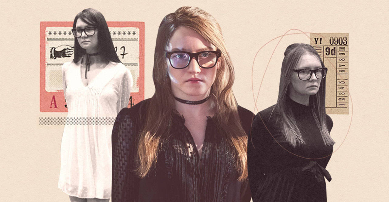 最近,网飞的热门电视剧《inventing anna虚构安娜》就是根据她的故事