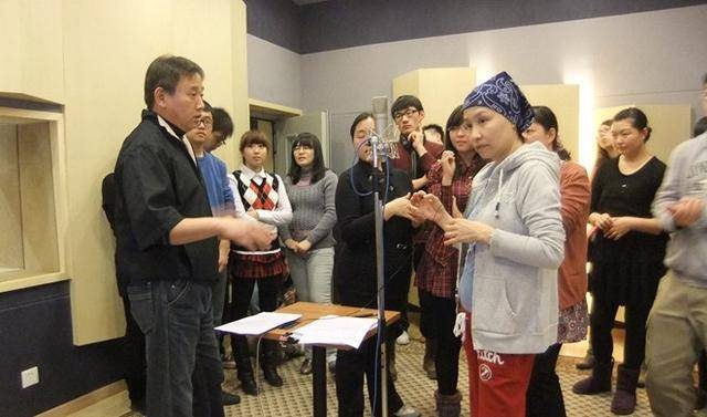 姜小亮,韩冬青5,来自动漫世界的成龙之声——陈欣90年代中期,成龙开始