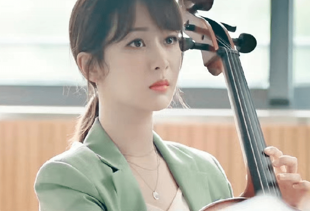 变化修图还是换妆?认不出这些熟脸女星,刘诗诗撞脸陈都灵,乔欣变样