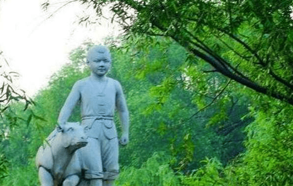 他被殺時年僅13歲,卻讓日本鬼子全軍覆沒,玩伴為其守墓58年_史林山_王