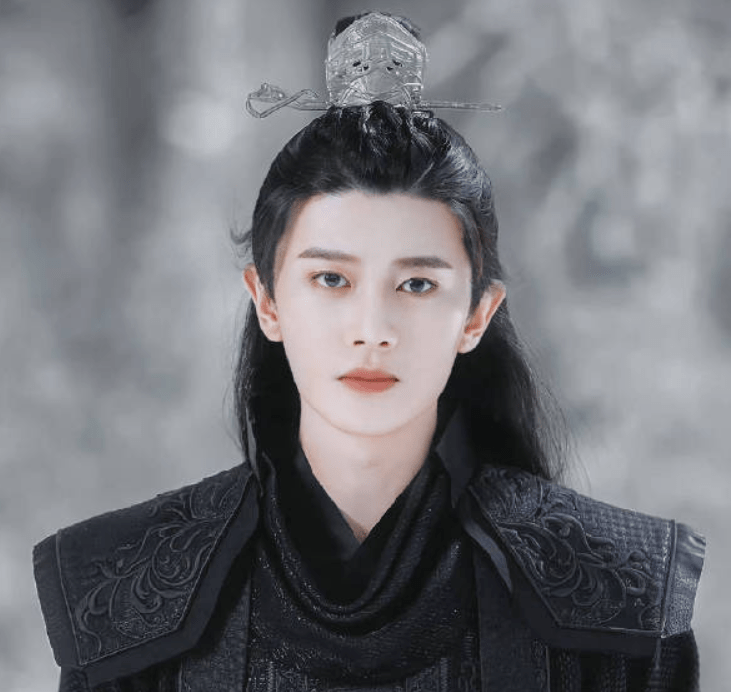 什么|迪丽热巴任嘉伦的《与君初相识》你追了吗？甜虐向就就很上头呀！