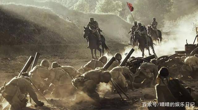 原班人马|上线1天冲上热播榜第一,但是这部网大版《亮剑》,还是砸了经典!!