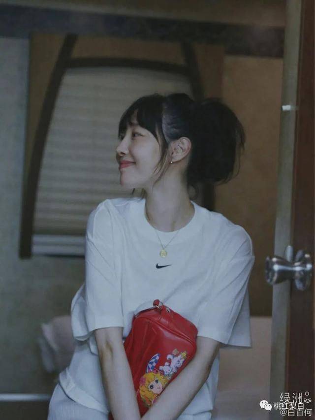 彗星 《我们的婚姻》大结局：沈彗星的穿搭，注定不是富太太