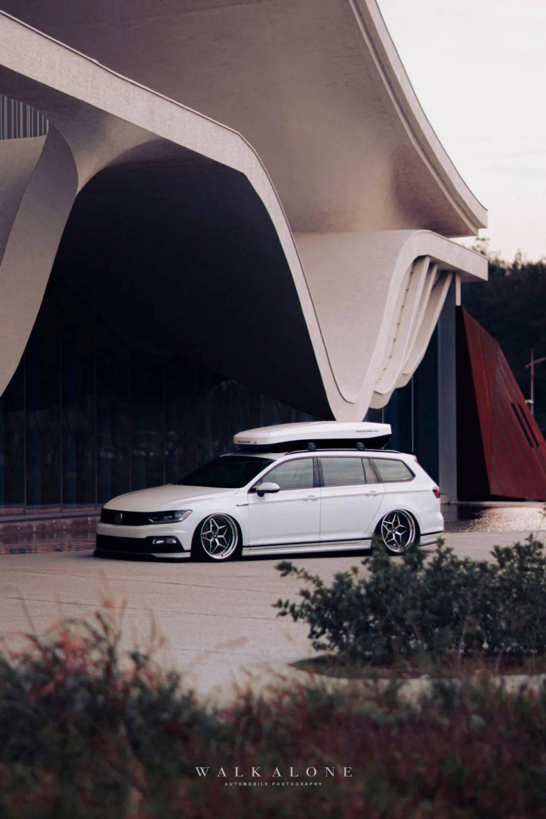 原创大众蔚揽姿态改装内外兼修的低趴旅行车