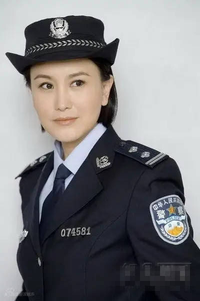 演警察的女演员内地图片