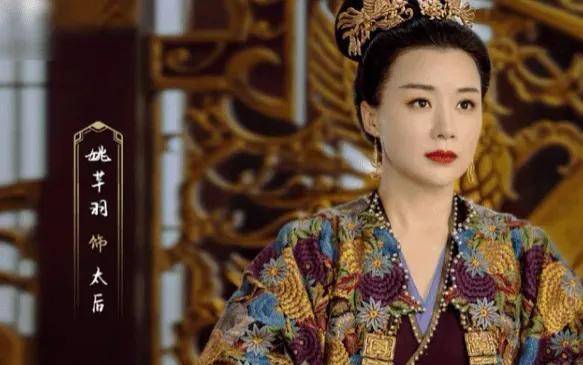 漂亮天生丽质的7位女星，要做“动美人”，结果个个脸僵“惨不忍睹”