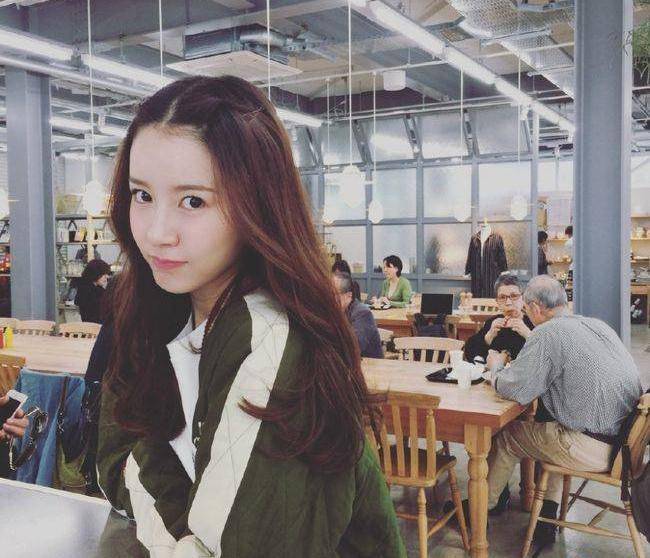 原创陈赫晒出女儿玩滑板视频女儿爱运动宛如追风少女网友纷纷点赞