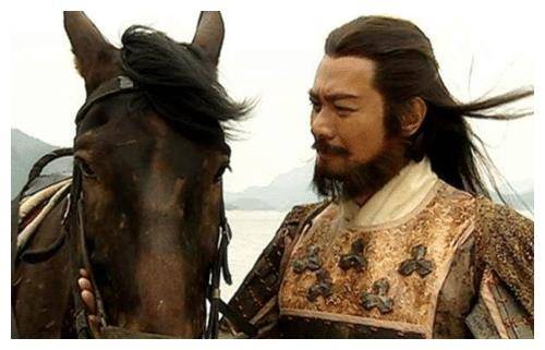 他不过是一小兵,却因趁乱抢了一条大腿,家族直接辉煌千年_项羽_杨喜