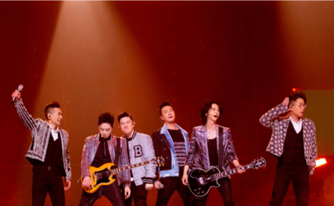 进行|《追光吧2》状况频发，被曝作息时间不合理，有哥哥发飙罢录？