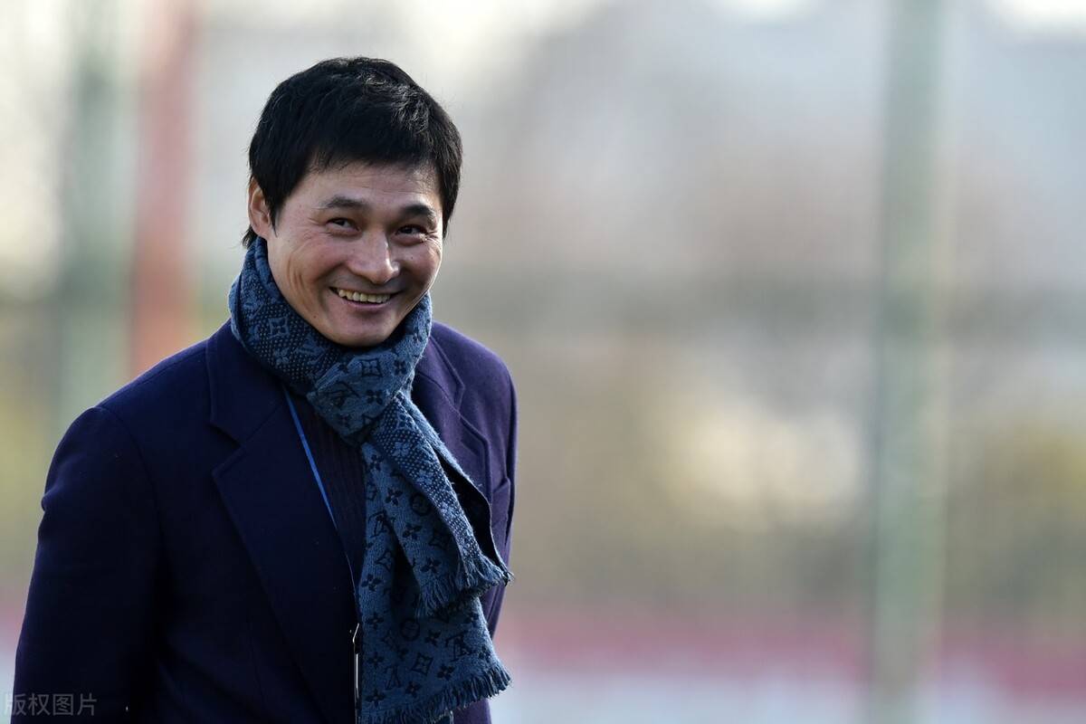 原创上午11点前国足名将李毅再度发声球迷李毅这样说才像足球人