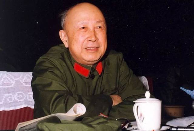 钱学森亲侄56岁获诺奖后,却说自己在美国长大,是美国科学家?