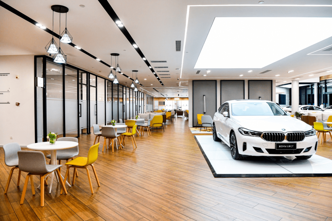 新店开业有好礼重庆最大bmw领创中心宝翔行4s店落户北区