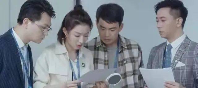 副业|他把葡萄酒当副业年入50-60万:20年行业老兵劝年轻销售太别在意底薪!