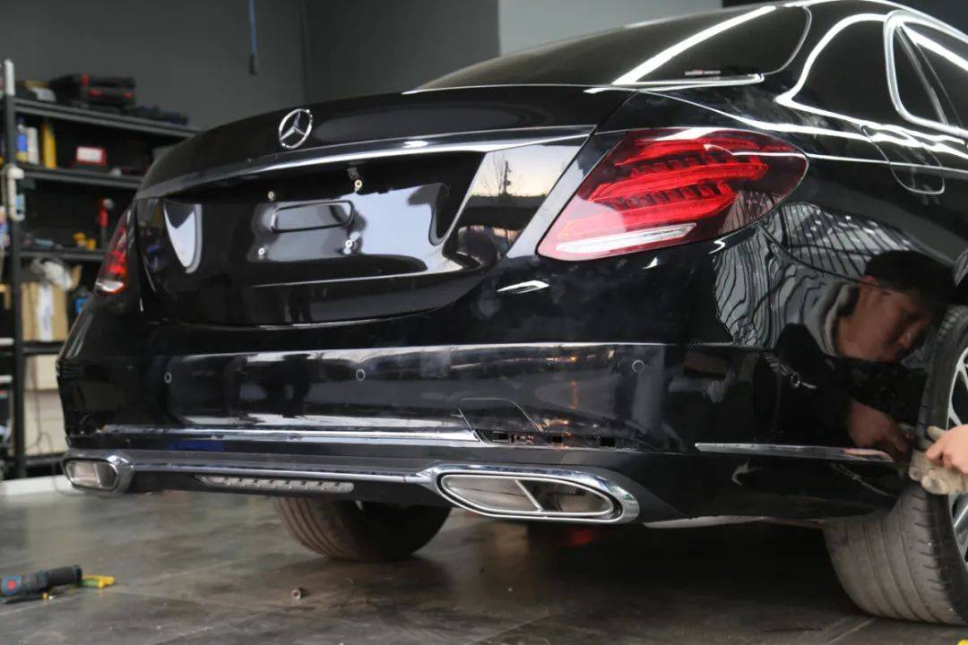 老款奔驰e升级s迈巴赫包围外观前后大灯