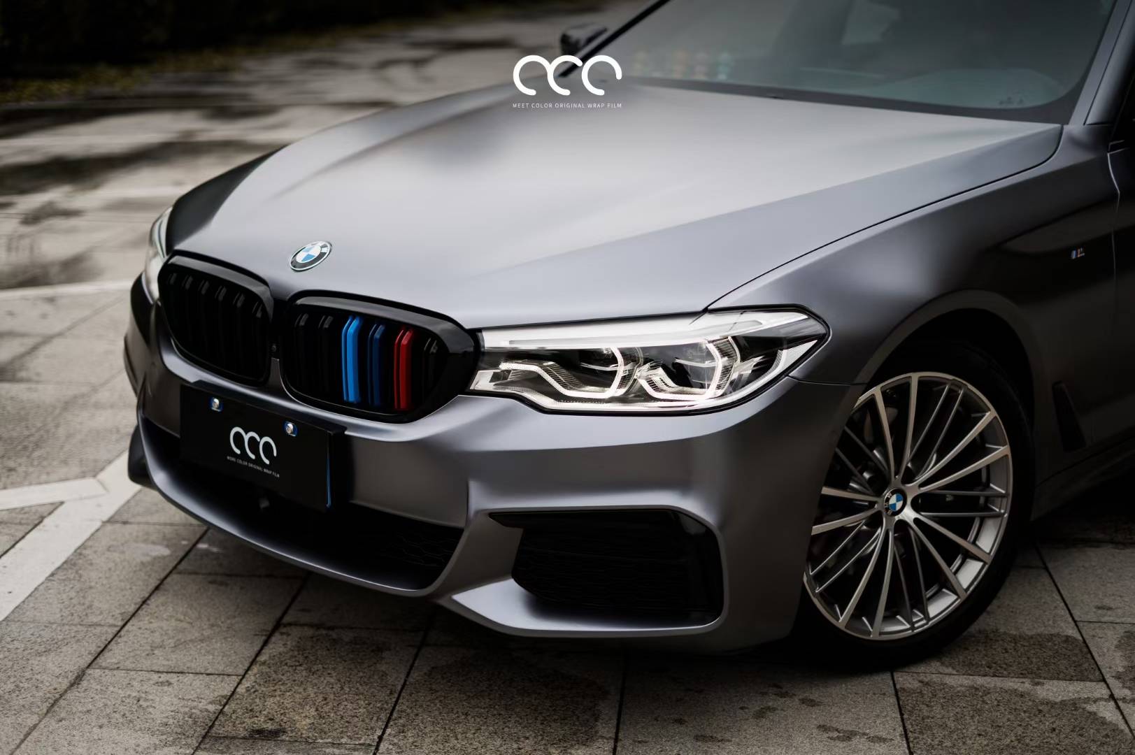 灰色风暴潮流,宝马5系 电光金属深空灰改色膜-漫彩_gray_space_metal