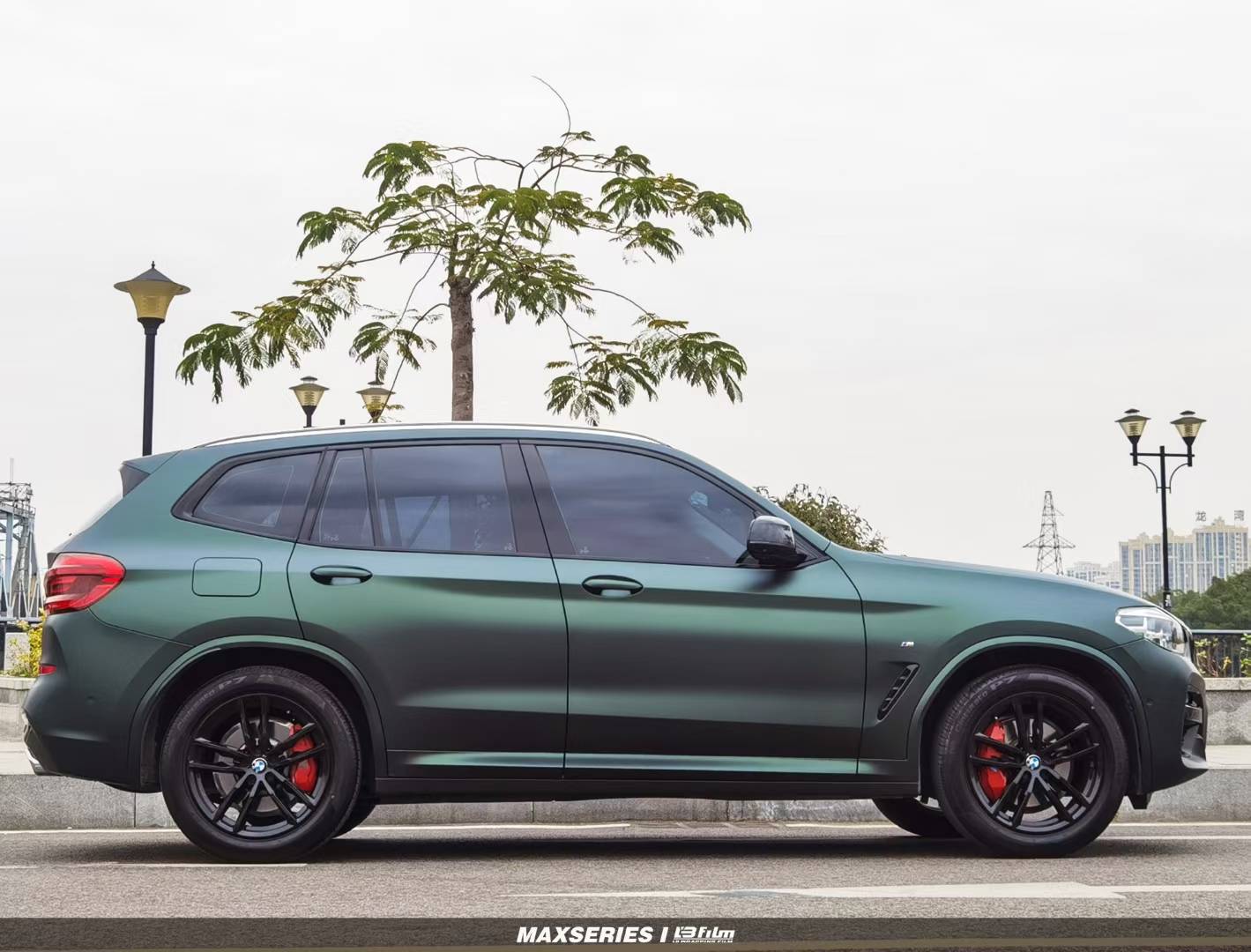 来自大自然森林的颜色宝马x3仙踪绿改色膜lbfilm