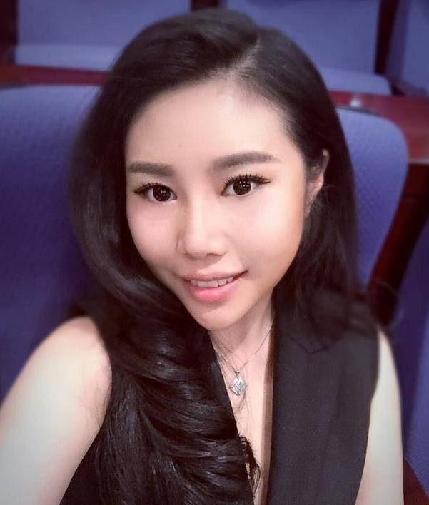05超女纪敏佳,唱功好,存在感低,嫁人生子后住豪宅,开11米豪车_网友