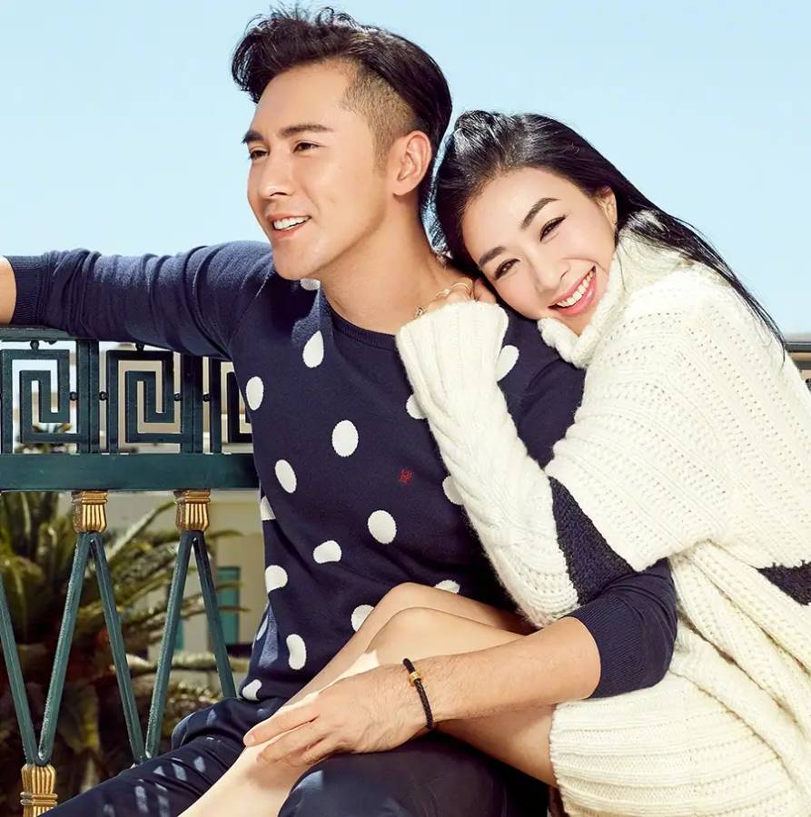 暗色 钟丽缇越老越自信 吊带衫也能秀出丰腴感 自信不是男友给的