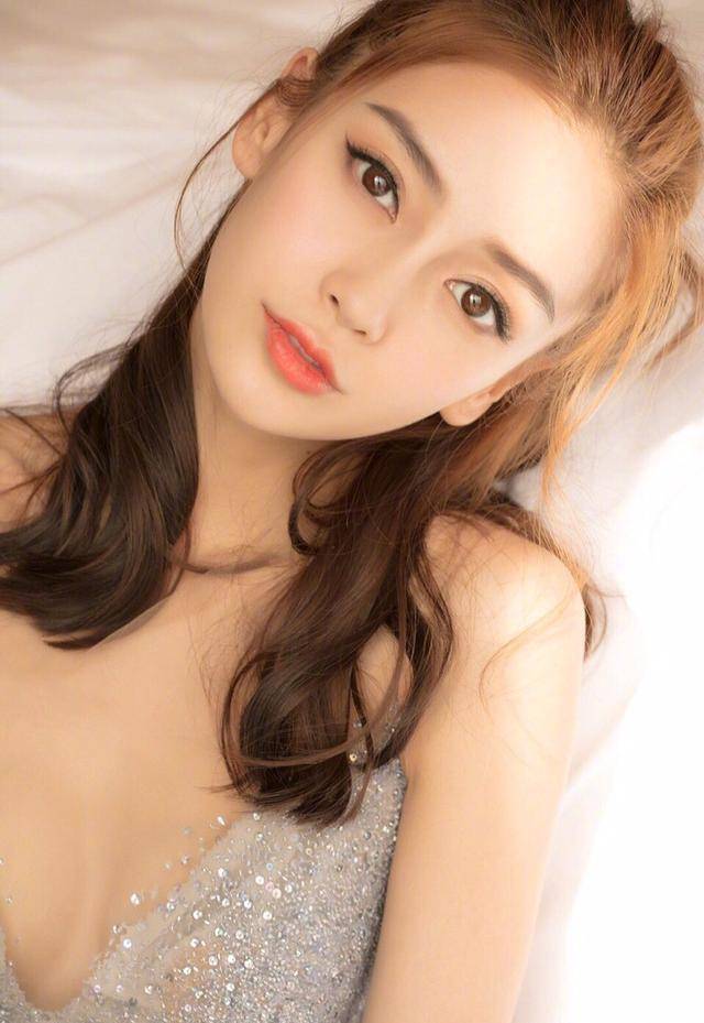 生活31岁Angelababy（杨颖）透露化妆心得，难怪她皮肤这么好！