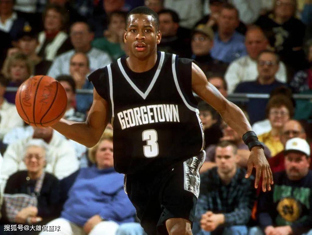乔治城大学:6人全明星:帕特里克尤因(11次),阿伦艾弗森(11次),迪肯贝