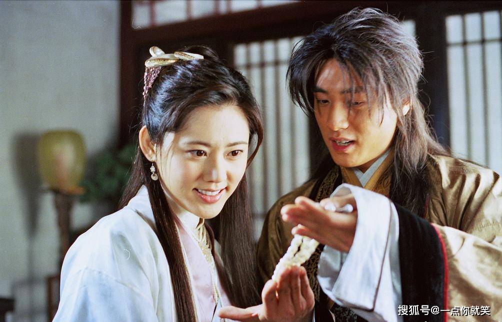 古龙笔下最美的女人要数护花铃中的梅吟雪了吧江湖为之疯狂